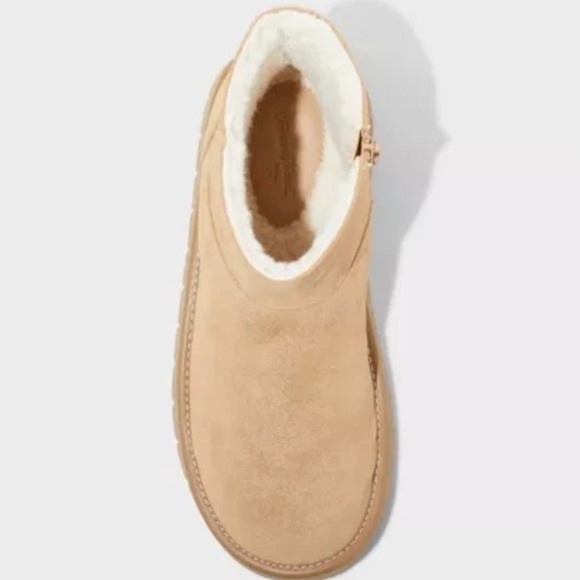 Universal Thread Women's Tan May Suede Booties Memory Foam Insole New Size 5 - Picture 3 of 5